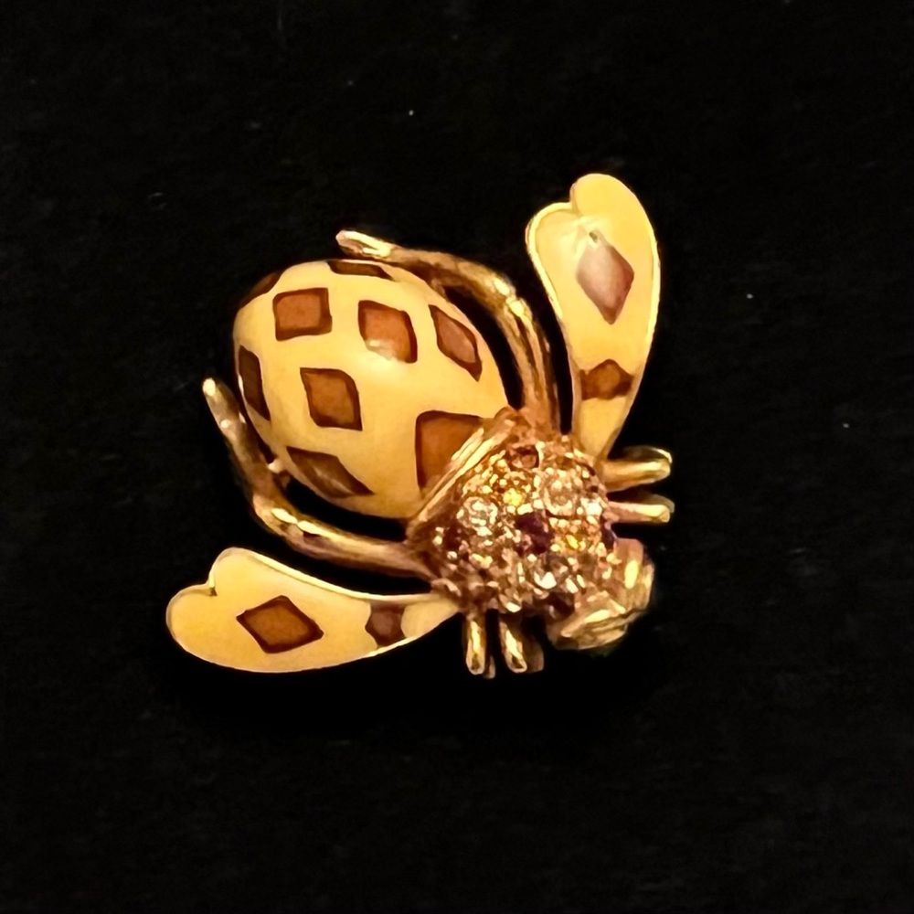 Joan Rivers Gold Tone Bee Brooch with Enamel Accents - Picture 6 of 8